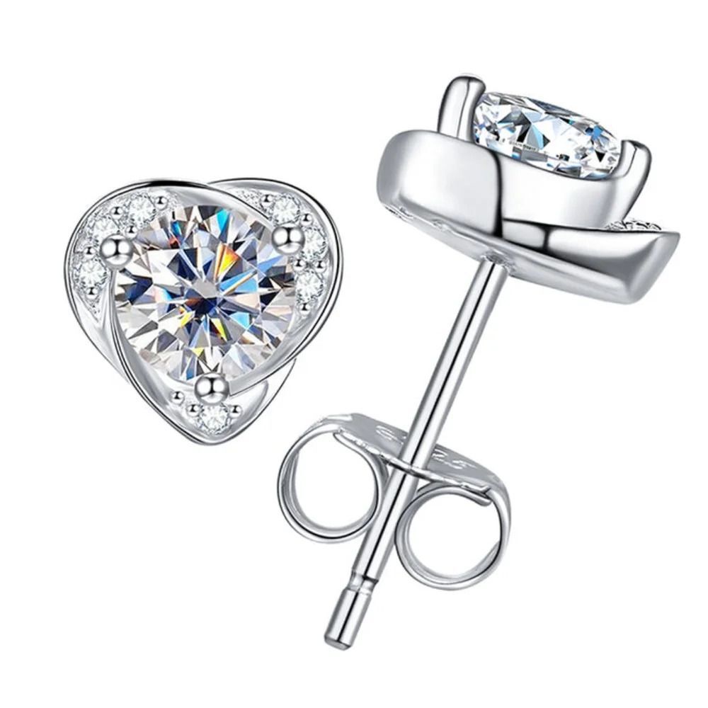Certified 1ct VVS1 Moissanite Luxury Heart Shaped Stud Earrings